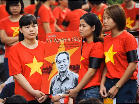 Đại tướng Võ Nguyên Giáp: Hết thảy vì lợi ích nhân dân
