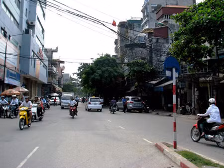 Ngày mai, điều chỉnh giao thông đường La Thành