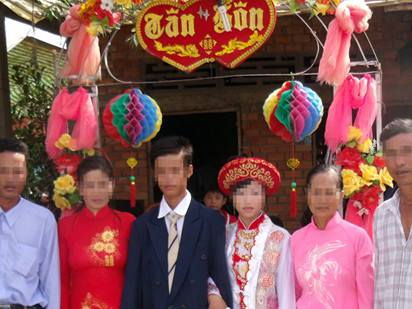 Chú rể 14 tuổi, cô dâu 17 tuổi