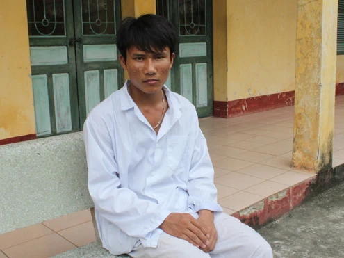 Nam sinh 'đạp xe 300 km' nhập viện khoa thần kinh