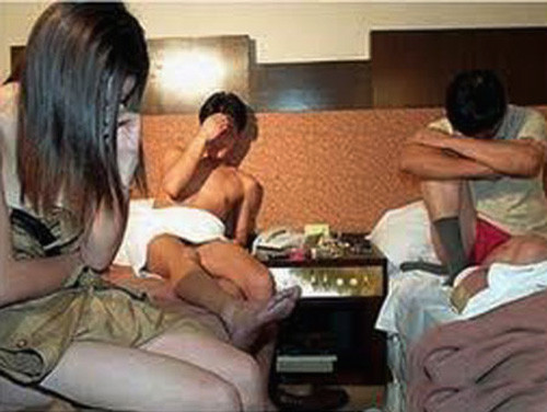 Mua dâm có thể bị phạt 10 triệu đồng