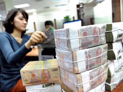 Chính sách tiền tệ Kiểm soát chặt cung tiền