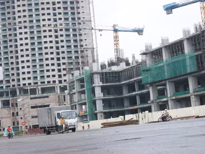 Sa lầy nếu đổ xô làm nhà giá rẻ