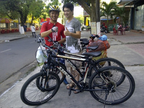 Con đường khởi nghiệp: điên rồ và bản lĩnh