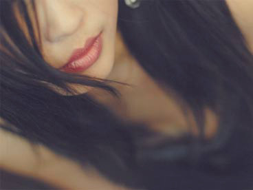 Người yêu cháu có…hèn?