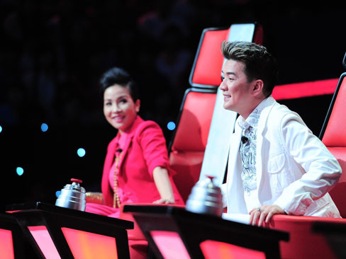 The Voice: Vòng 'Đối đầu' tập cuối đẫm nước mắt