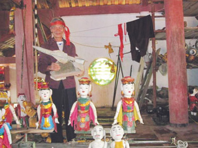 Người anh hùng đánh B52 được tôn vinh về nghệ thuật rối nước