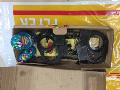 Thu còng số 8, tiền chất ma tuý qua đường hàng không