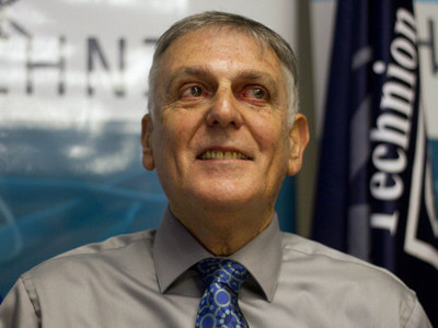 Nobel Hóa học 2011 thuộc về nhà khoa học Israel