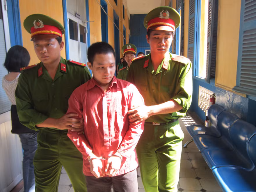 Y án tử hình kẻ giết cụ bà 87 tuổi, cướp vàng