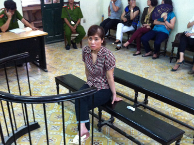 Đề nghị tù chung thân 'siêu lừa' cổ phiếu OTC