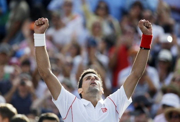 Djokovic ngược dòng vào chung kết gặp Nadal