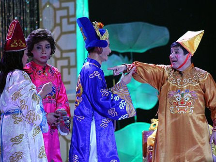 Chí Trung bất ngờ bỏ vai Táo giao thông