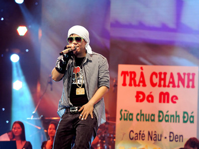 Nhạc Việt nghiêng về đâu?