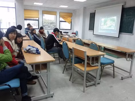 Trường đại học nhiều 'không'