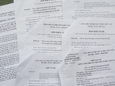 Bản án cho 'xe quay giữa đường'