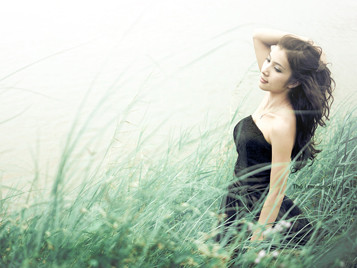 Ngắm bộ ảnh “thiên nga đen” kiều diễm