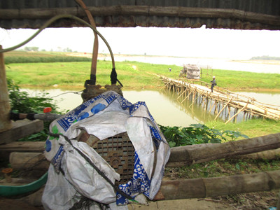 Qua mùa hạn mới được giải quyết