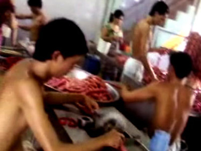 Ớn lạnh với lạp xưởng, mứt tết