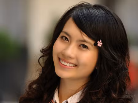 Miss teen Huyền Trang 'bật mý' bí quyết giành học bổng