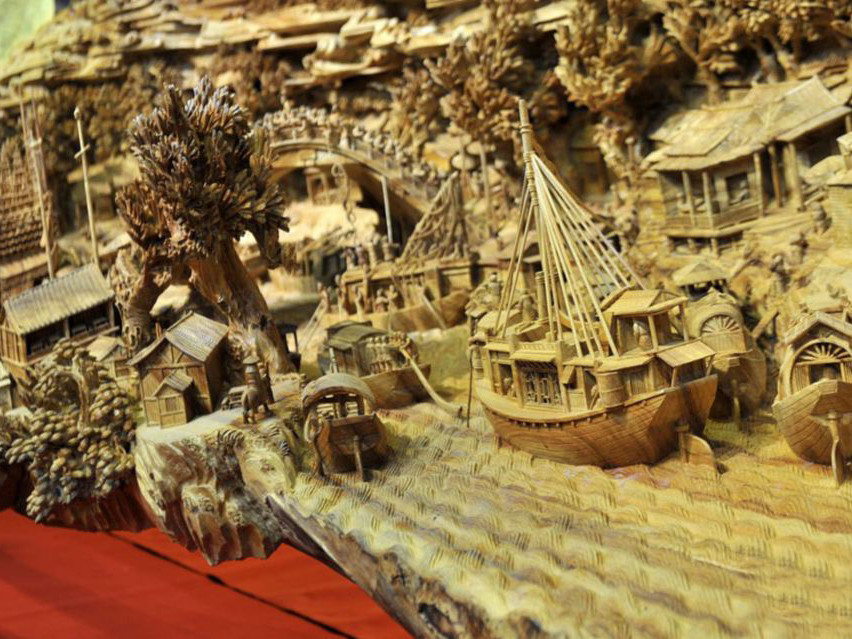 Bức tranh trên khúc gỗ đạt kỷ lục Guinness