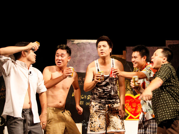 Nhà hát Tuổi trẻ ra quân hùng hậu dịp liên hoan sân khấu sắp tới Ảnh: T.Toan