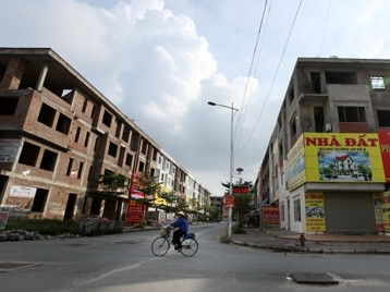 ‘Cò’ đất 'đón lõng' thông tin tách huyện Từ Liêm