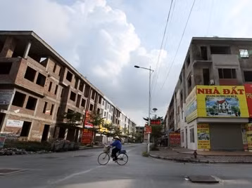 ‘Cò’ đất 'đón lõng' thông tin tách huyện Từ Liêm