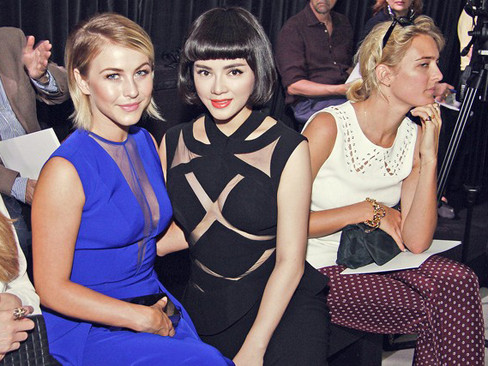 Lý Nhã Kỳ ngồi cùng dàn sao Hollywood trên ghế VIP