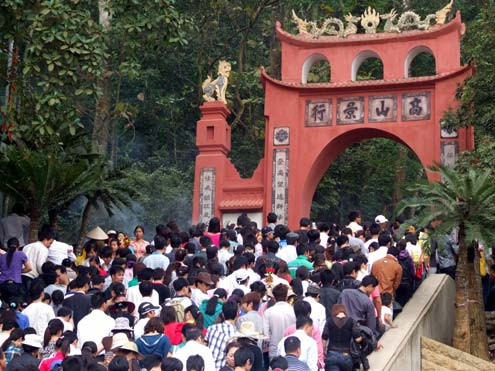 Quốc Giỗ 2011: Đậm vẻ đẹp văn hóa dân gian