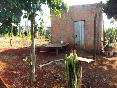 Em giết anh trai rồi 'đền bù' 15 triệu