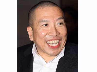 Giả di chúc tỷ phú, 'thầy phong thủy' lĩnh 12 năm tù