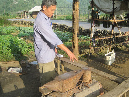 Chuyện về ‘rèn dao bằng mắt’ ở Cao Bằng