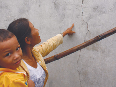 Dân ngày càng lo sợ động đất