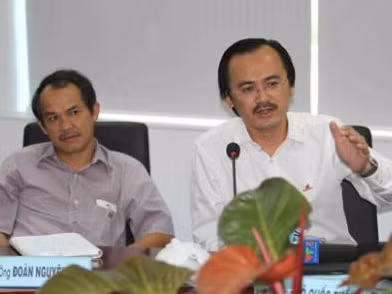 Kinh doanh bóng đá kiểu Việt Nam