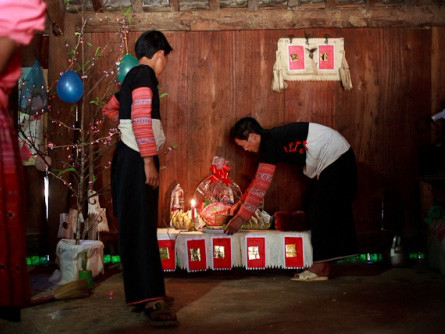 Tết sớm của người Mông ở Mộc Châu