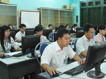 Thủ tướng phê duyệt hơn 280.000 biên chế công chức năm 2013