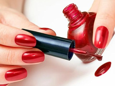 Hóa chất sơn móng tay làm tăng nguy cơ bị tiểu đường