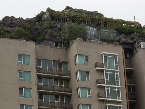 Bắc Kinh buộc dỡ biệt thự kỳ quái