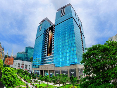 Lộ diện một phụ nữ nắm gần 800 tỷ đồng cổ phiếu Vingroup