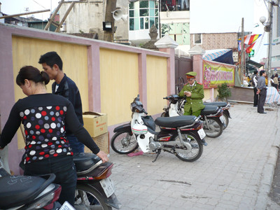 Thả sức 'chém' khách gửi xe