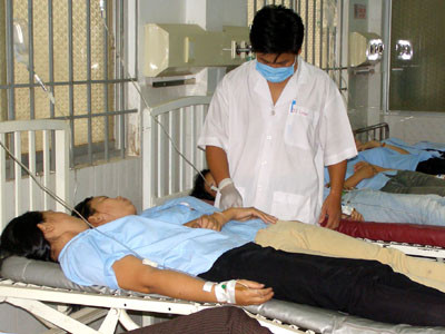 Dễ nhiễm khuẩn E.Coli từ thức ăn đường phố