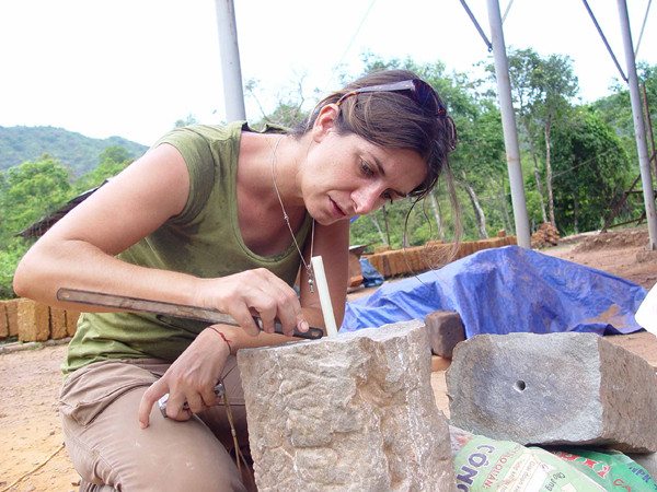 Cô gái Ý ở thung lũng thần linh