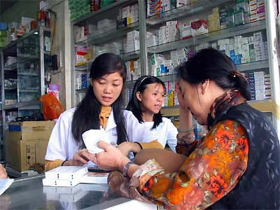 Khó mua thuốc bình ổn giá