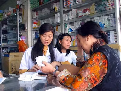 Khó mua thuốc bình ổn giá