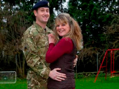 Vợ giảm cân, chồng đi lính về không nhận ra