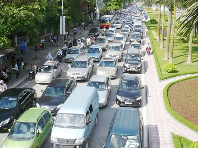 Hạn chế xe cá nhân: Cần làm rõ cơ sở khoa học