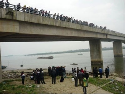 Học sinh liên tiếp tự vẫn, lãnh đạo Sở GD&ĐT lảng tránh