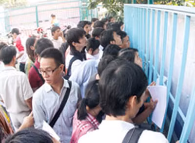 Hàng ngàn sinh viên bị thôi học vì đào tạo tín chỉ nửa vời