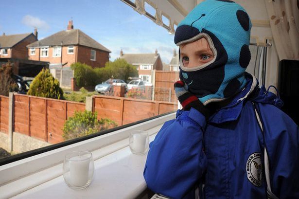 Chú bé 7 tuổi có thể chết khi bị lạnh